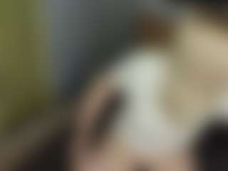 Live cam show with Soffa - Curvy Teen (18+) on Camming Site