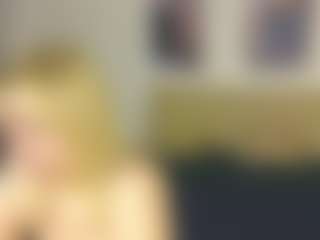 Live cam show with Soffa - Upskirt on xxxlivecams.org