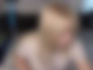 Live cam show with Soffa - Moaning on Sweet Sext