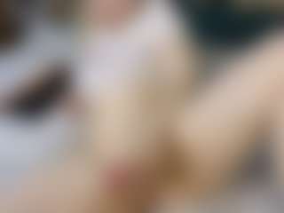 Live cam show with Soffa - College on madthumbs