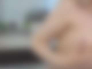 Live cam show with Soffa - Blonde Hair Petite on Camsoda