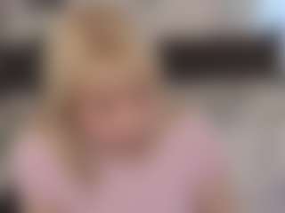 Show live cam dengan Soffa - Blue Eyes di Camsoda