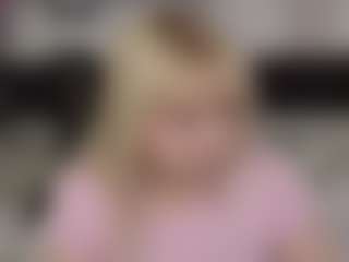 Live cam show with Soffa - Moaning on sexylive.show