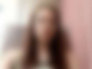 Live cam show with Veronica - Petite on xplaylive.com