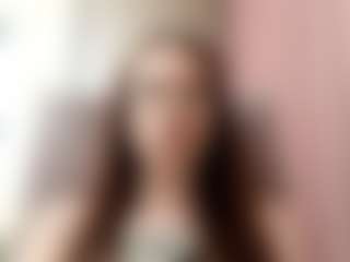 Live cam show with Veronica - Genital Piercings on xplaylive.com