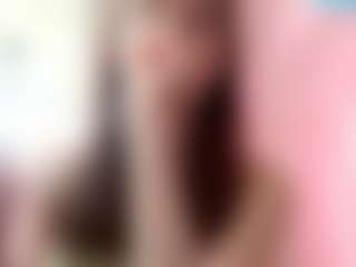 Live cam show with Veronica - Green Eyes on StripNow