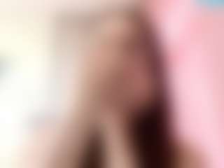 Live cam show with Veronica - Green Eyes on CamwithHer
