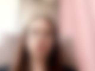 Live cam show with Veronica - Nipple Piercings on Milfs Live