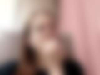 Live cam show with Veronica - Flashing on xfollow cams