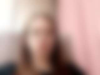 Live cam show with Veronica - Dildo Young Adult on hrnylive.com
