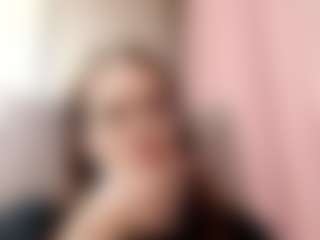 Live cam show with Veronica - Dildo on parknlotfishbdy