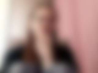 Live cam show with Veronica - Bedroom on infinitiblacc.com