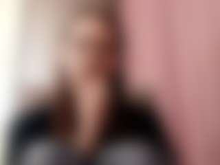 Live cam show with Veronica - Genital Piercings on Porn Luv