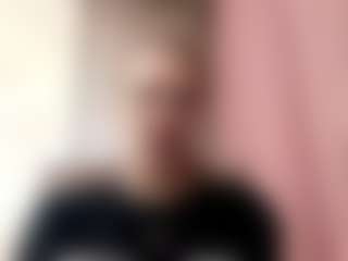 Live cam show with Veronica - Genital Piercings on Fapmatic.com