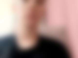 Live cam show with Veronica - Skinny on SmokeAndPoke
