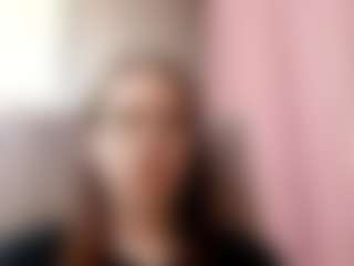 Live cam show with Veronica - Flashing on TottyGirls
