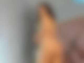 Live cam show with Angelasex18 - Smoking on Camsoda
