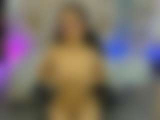 amhira-tay's Live Sex Cam Show
