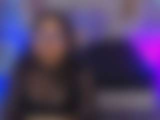 Live cam show with amhira-tay - Ass Clapping on Soda Cam