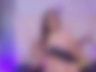 andrea-tay's Live Sex Cam Show