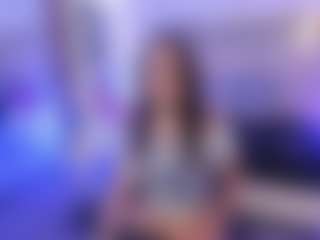 Live cam show with andrea-tay - Raven Hair on wildcum.com