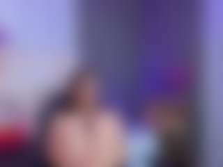 Live cam show with andrea-tay - Body Massage on CamSodaAdn