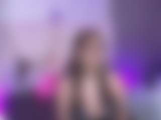 Live cam show with andrea-tay - Raven Hair on sexytreat.net