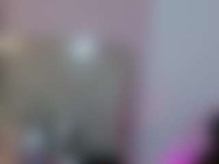 Live cam show with andrea-tay - Body Massage on Camsoda