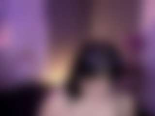 Live cam show with andrea-tay - Body Massage on Camsoda