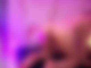 Live cam show with andrea-tay - Ass Bouncing on Camsoda