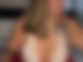 Live cam show with AngelMariee - White on Soda Cam | united states