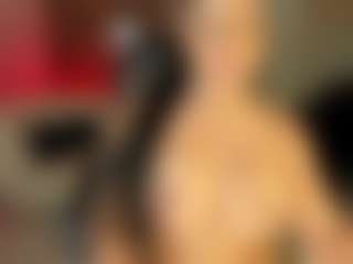 Live cam show with AshleyFerrerX - New Big Ass on fuklive.com