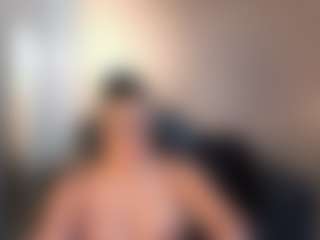 AshleyFerrerX MILF webcam performer live streaming