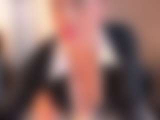 AshleyFerrerX MILF webcam performer live streaming