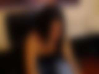 Live cam show with Azul-Jones - Thin on Dolls Live