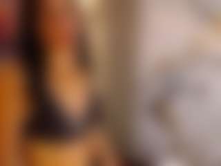 Live cam show with Azul-Jones - Thin on CamwithHer