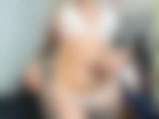 CelesteMontenegro's Live Sex Cam Show