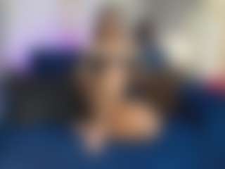 CelesteMontenegro's Live Sex Cam Show
