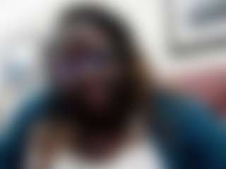 Live cam show with chocolateluv26 - Brown Hair on SpunkLive