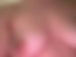 Live cam show with deadlymarkedangel - Shaved Pussy MILF on sexylivex.com