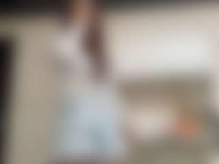 Live cam show with DelisaCalender - Eating Pussy on Chatstar