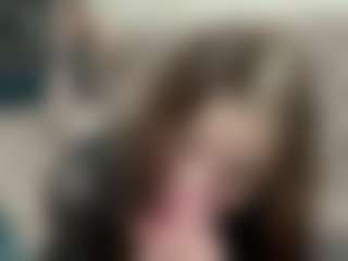Live cam show with DelisaCalender - Petite on SxyPornLive