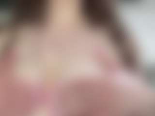Live cam show with DelisaCalender - Green Eyes on Camsoda
