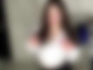 Live cam show with DelisaCalender - Green Eyes on Camsoda