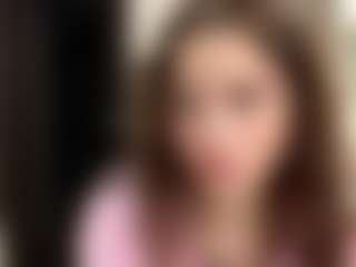 Live cam show with DelisaCalender - College Latina on Hubzter Live