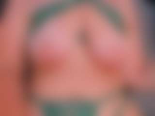 Live cam show with EmmaMonroeX - Normal on crypto-cams
