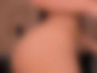 EmyLourens's Live Sex Cam Show