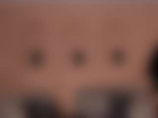 Live cam show with EmyLourens - Tease on Cam Slut