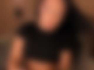 EmyLourens's Live Sex Cam Show