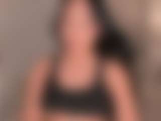 EmyLourens's Live Sex Cam Show